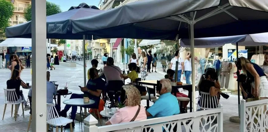 Ετσι θα κυκλοφορείτε πλέον στο κέντρο του Αιγίου Ετσι θα κυκλοφορείτε πλέον στο κέντρο του Αιγίου