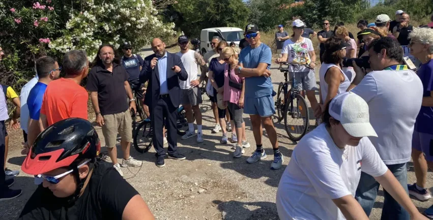 Παρών ο Φωτήλας στο μνημόσυνο για τα 30 χρόνια του φονικού σεισμού στο Αίγιο