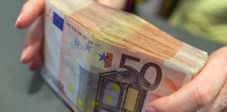 Ξεκινούν στα τέλη Ιουνίου οι πληρωμές αναδρομικών σε πάνω από 50.000 συνταξιούχους – Ποιοι θα δουν χρήματα στους λογαριασμούς τους Ξεκινούν στα τέλη Ιουνίου οι πληρωμές αναδρομικών σε πάνω από 50.000 συνταξιούχους – Ποιοι θα δουν χρήματα στους λογαριασμούς τους