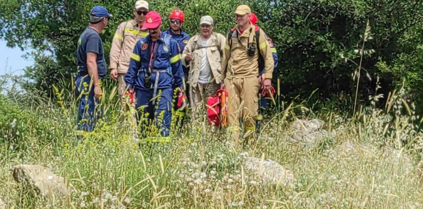 «Όργιο» θεωριών για πεζοπόρους στα Καλάβρυτα: Η διάσωση και ο δήθεν χρυσός «Όργιο» θεωριών για πεζοπόρους στα Καλάβρυτα: Η διάσωση και ο δήθεν χρυσός