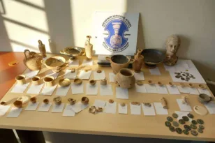 Επιχείρηση Μαμούθ κατά της αρχαιοκαπηλίας: Εξάρθρωση δύο εγκληματικών οργανώσεων, κατασχέθηκαν 1.800 αρχαία αντικείμενα!