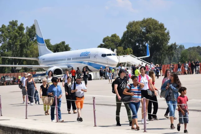 «Απογειώνεται» και φέτος ο Αραξος - Με αύξηση 15% ξεκίνησε η τουριστική σεζόν «Απογειώνεται» και φέτος ο Αραξος - Με αύξηση 15% ξεκίνησε η τουριστική σεζόν