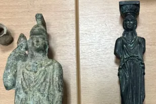 ΑΠΟΚΑΛΥΨΗ: Φύλακας έκλεβε και πωλούσε αρχαία, με φορτηγά έφευγαν για το εξωτερικό ΦΩΤΟ