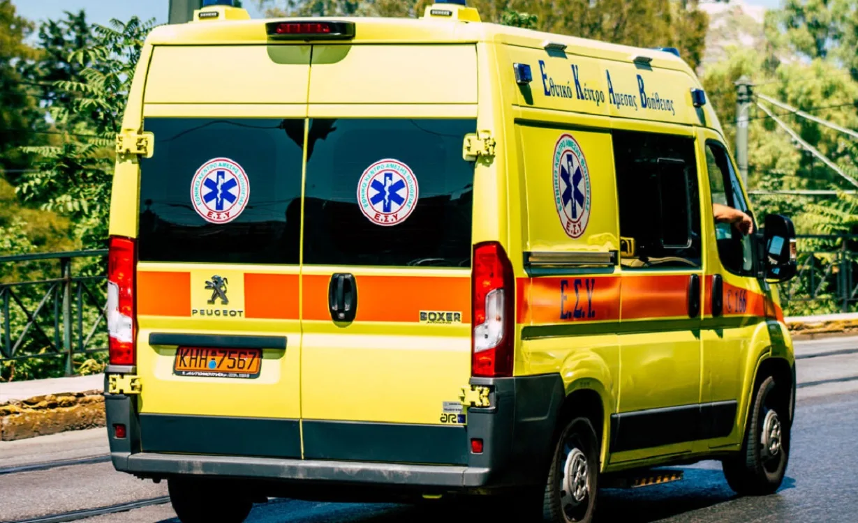 Σοβαρό εργατικό ατύχημα στην Καλαμαριά: 67χρονος τραυματίστηκε μετά από πτώση σε κρεοπωλείο