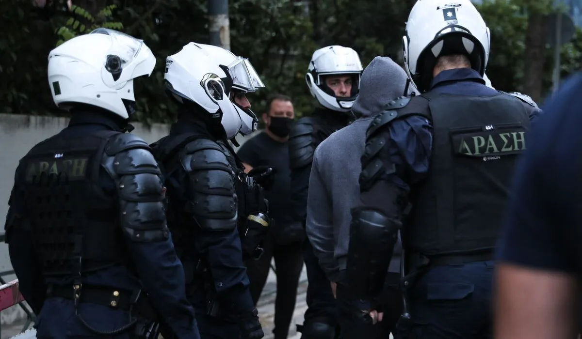 Που φτάσαμε; Διακινητές ναρκωτικών χρησιμοποιούσαν παιδιά για τσιλιαδόρους!
