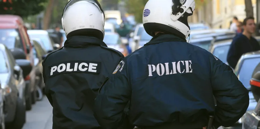 Πάτρα: Προφυλάκιστηκαν δύο ενήλικες για εμπρησμό σε παιδότοπο, ελεύθεροι με όρους οι ανήλικοι Πάτρα: Προφυλάκιστηκαν δύο ενήλικες για εμπρησμό σε παιδότοπο, ελεύθεροι με όρους οι ανήλικοι