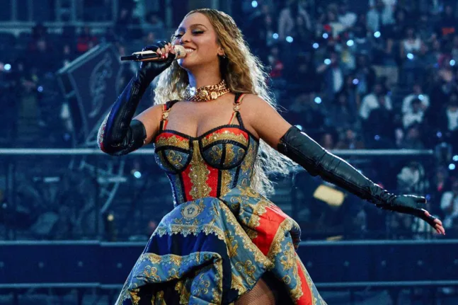 Beyoncé: Γιατί διέκοψε τη συναυλία της