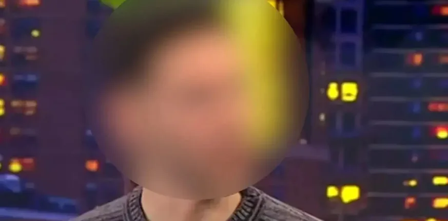 Εμπλοκή γονιών γνωστού influencer σε κύκλωμα με «μαϊμού» αναπηρικά επιδόματα στο Αγρίνιο Εμπλοκή γονιών γνωστού influencer σε κύκλωμα με «μαϊμού» αναπηρικά επιδόματα στο Αγρίνιο
