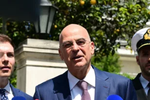 Στη Γαλλία ο Νίκος Δένδιας: Η 4η Belh@rra στα σκαριά