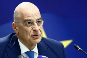Δομικός μετασχηματισμός στις Ένοπλες Δυνάμεις: Καταργείται η 1η Στρατιά, αυξάνεται η αποζημίωση των οπλιτών