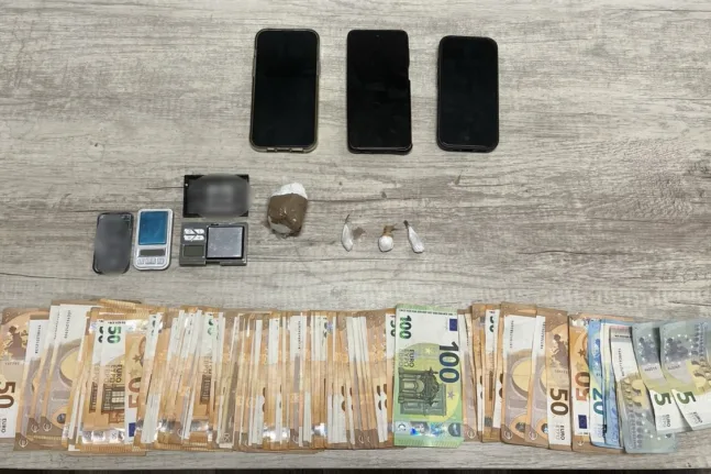 «Καβάντζα» σε καφετέρια της Πάτρας: Πώς οι αστυνομικοί έφτασαν σε καφετέρια-ορμητήριο διακίνησης κοκαΐνης ΦΩΤΟ
