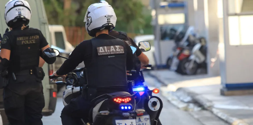 Εύοσμος: Ελεύθερος με αναμορφωτικά μέτρα ο 14χρονος για επίθεση σε συνομήλικο Εύοσμος: Ελεύθερος με αναμορφωτικά μέτρα ο 14χρονος για επίθεση σε συνομήλικο
