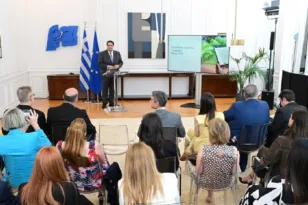 ΖΩΝΤΑΝΑ Η παρουσίαση των αποτελεσμάτων αξιολόγησης δημοσίων υπαλλήλων και υπηρεσιών – Ψηφιακή υπεροχή, τοπική υστέρηση