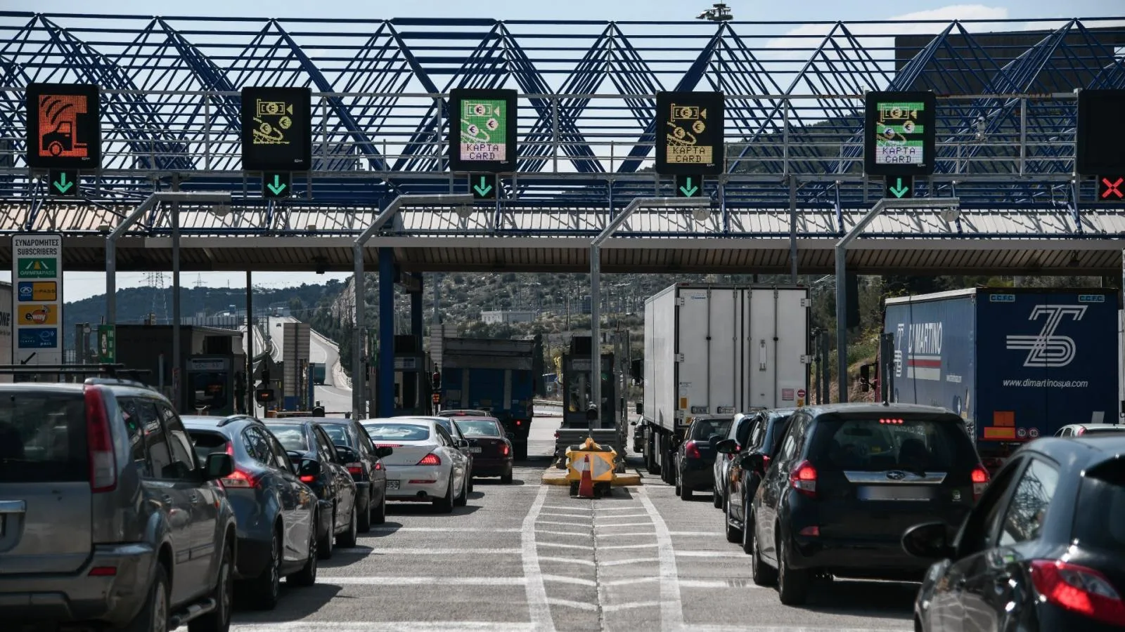Η ΑΑΔΕ καταργεί την υποχρεωτική εκτύπωση της απόδειξης διοδίων