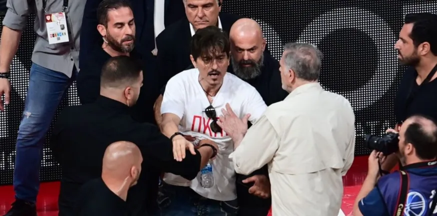 Η ΚΑΕ Ολυμπιακός δημοσίευσε πλάνα με τον Δημήτρη Γιαννακόπουλο στο ΣΕΦ ΒΙΝΤΕΟ Η ΚΑΕ Ολυμπιακός δημοσίευσε πλάνα με τον Δημήτρη Γιαννακόπουλο στο ΣΕΦ ΒΙΝΤΕΟ