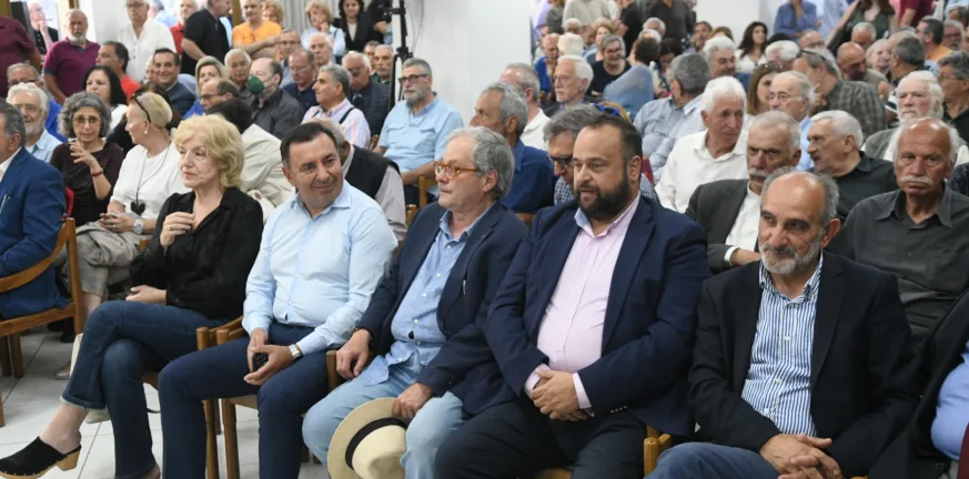 ΠΑΣΟΚ Αχαϊας: Πώς αντέδρασε ο Απόστολος Κατσιφάρας στις «απειλές» του Νίκου Μοίραλη ΠΑΣΟΚ Αχαϊας: Πώς αντέδρασε ο Απόστολος Κατσιφάρας στις «απειλές» του Νίκου Μοίραλη