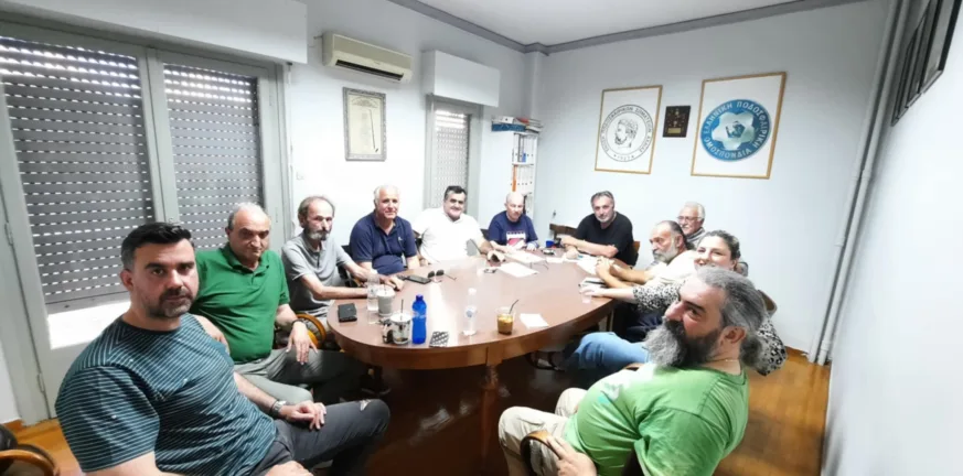 Η νέα Εκτελεστική Επιτροπή της ΕΠΣ Αχαΐας και οι επιτροπές Η νέα Εκτελεστική Επιτροπή της ΕΠΣ Αχαΐας και οι επιτροπές