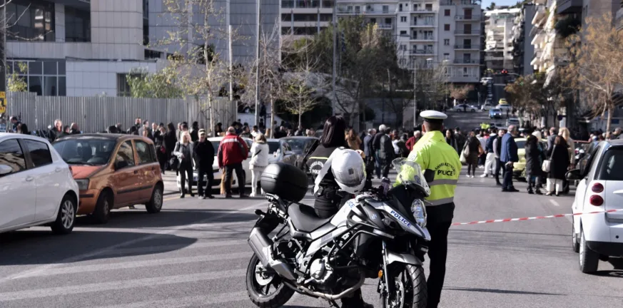 Τηλεφώνημα για βόμβα στο Εφετείο Αθηνών: Άμεση εκκένωση του κτιρίου Τηλεφώνημα για βόμβα στο Εφετείο Αθηνών: Άμεση εκκένωση του κτιρίου