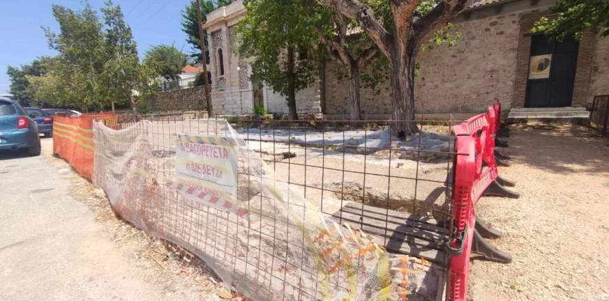Πάτρα: Μια πόλη μέσα στη σκόνη από έργα που δείχνουν να μην έχουν τελειωμό ΦΩΤΟ Πάτρα: Μια πόλη μέσα στη σκόνη από έργα που δείχνουν να μην έχουν τελειωμό ΦΩΤΟ