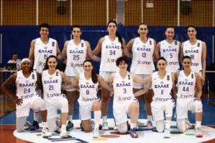 Τα κορίτσια της ΑΕ Γλαύκου Έσπερου ευχές στην Εθνική για το Ευρωμπάσκετ ΒΙΝΤΕΟ