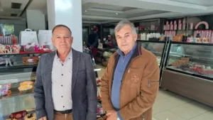 Πάτρα: «Καίνε» οι τιμές παγωτού, ακόμη και 4 ευρώ στο περίπτερο!