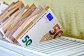 Επίδομα θέρμανσης: Πότε προβλέπεται νέα επιπλέον πληρωμή, τι αλλάζει την επόμνη σεζόν