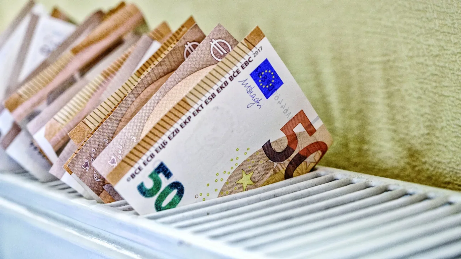 Επίδομα Θέρμανσης 2025: Τελευταία πληρωμή έως τα τέλη Ιουλίου, όλα όσα πρέπει να ξέρετε
