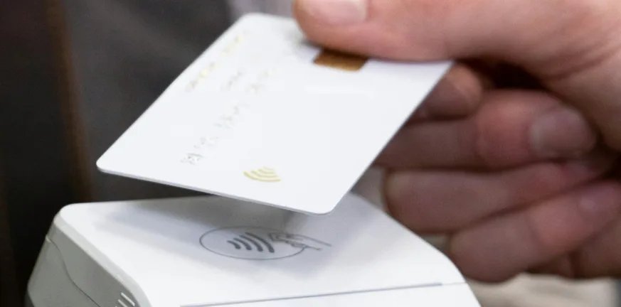 Προπληρωμένη κάρτα για επιδόματα: Μέχρι τις 15 Ιουνίου η απόκτηση - Τι μπορείς να αγοράζεις Προπληρωμένη κάρτα για επιδόματα: Μέχρι τις 15 Ιουνίου η απόκτηση - Τι μπορείς να αγοράζεις