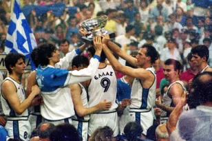 38 χρόνια από το έπος, τα 162 δεύτερα του τελικού το 1987 ΒΙΝΤΕΟ
