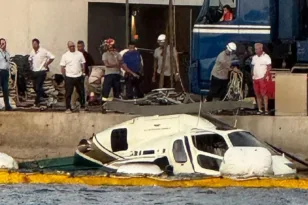 Ελεύθερος ο πιλότος του ελικοπτέρου που έπεσε στη Βουλιαγμένη – Εντολή για προκαταρκτική εξέταση