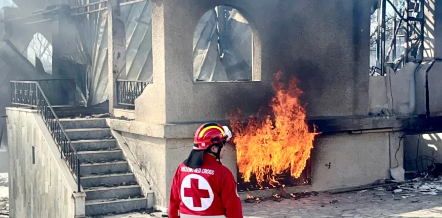 Παλαιά Φώκαια: Πύρινη κόλαση, σπίτια στις φλόγες, εντολή για εκκενώσεις το 112 ΒΙΝΤΕΟ, ΦΩΤΟ Παλαιά Φώκαια: Πύρινη κόλαση, σπίτια στις φλόγες, εντολή για εκκενώσεις το 112 ΒΙΝΤΕΟ, ΦΩΤΟ