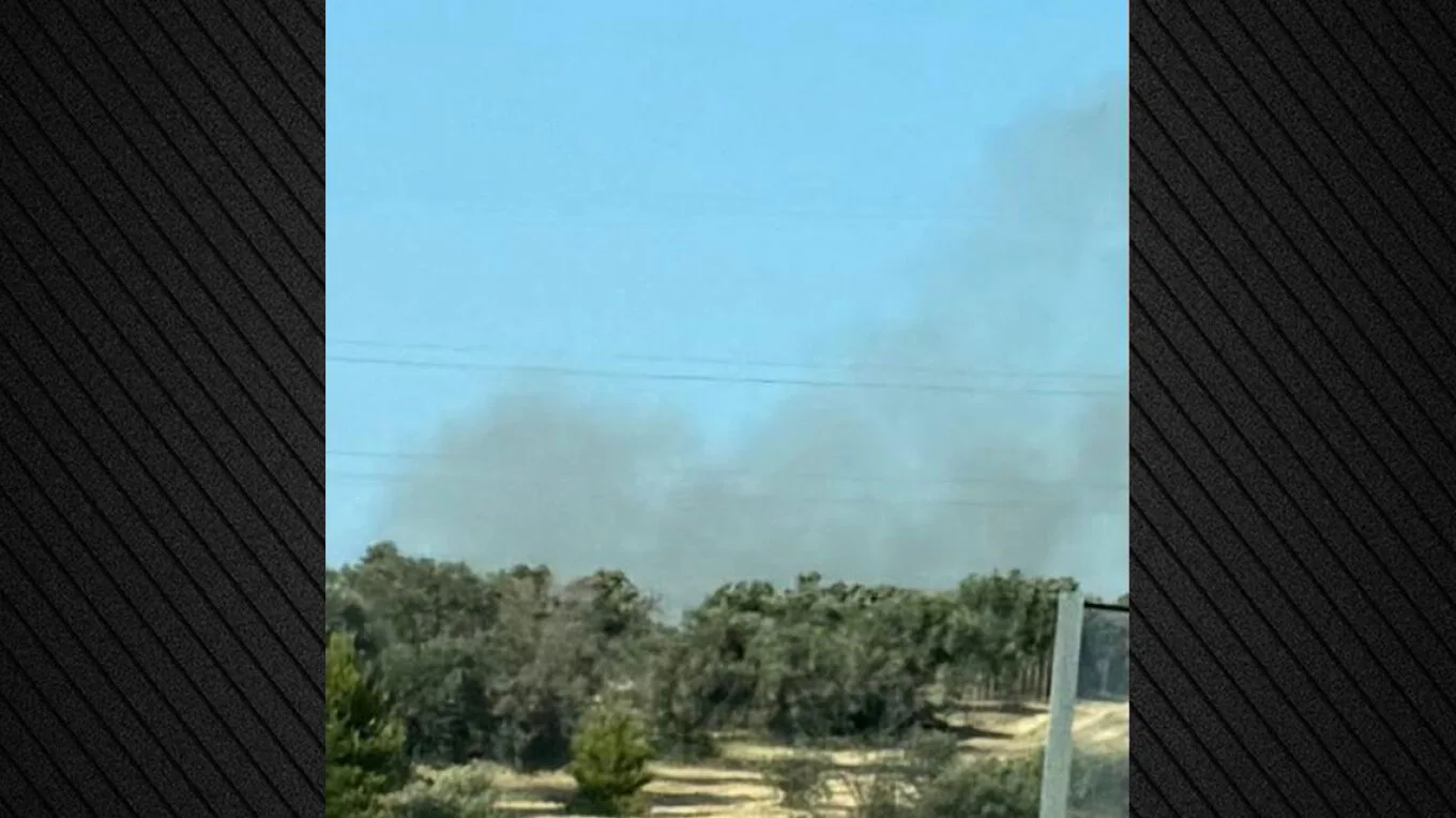Πυρκαγιά στην Παιανία κοντά σε σπίτια!