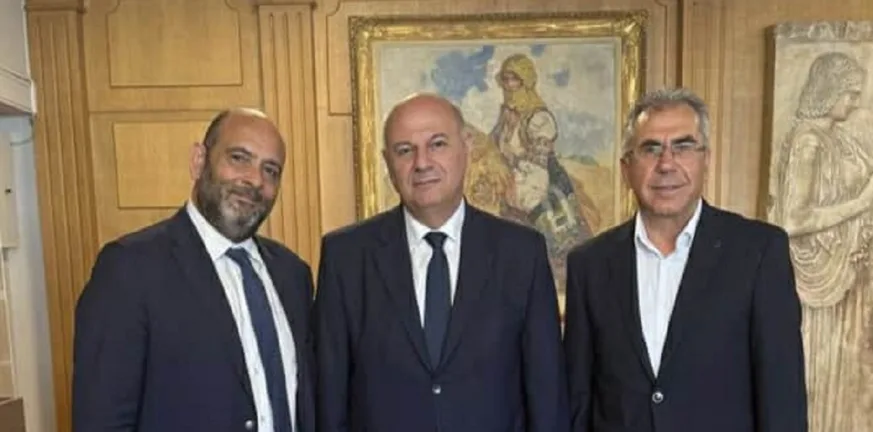 Στο επίκεντρο ο Δήμος Ερυμάνθου: Συνάντηση εργασίας στο ΥΠΑΑΤ με επίκεντρο την αγροτική ανάπτυξη και τα έργα υποδομής Στο επίκεντρο ο Δήμος Ερυμάνθου: Συνάντηση εργασίας στο ΥΠΑΑΤ με επίκεντρο την αγροτική ανάπτυξη και τα έργα υποδομής