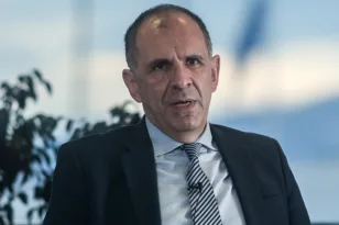 «Πετάει» εκτάκτως για Βρυξέλλες ο Ελληνας ΥΠΕΞ