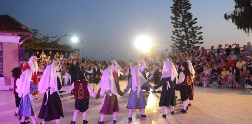 «Για εμάς…»: Ο χορός ως μήνυμα ειρήνης από το Χορευτικό του Δήμου Πατρέων «Για εμάς…»: Ο χορός ως μήνυμα ειρήνης από το Χορευτικό του Δήμου Πατρέων