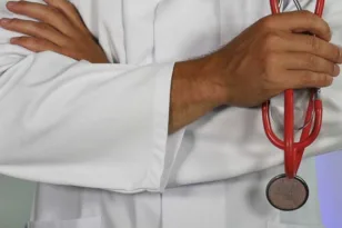 Καταγγελία-φωτιά από τον Ιατρικό Σύλλογο Πατρών: «Το clawback οδηγεί σε αφανισμό τη διαγνωστική Πρωτοβάθμια Φροντίδα Υγείας»