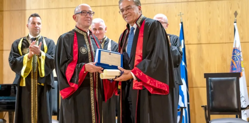Οι λόγοι που ο Χαρδούβελης αναγορεύθηκε επίτιμος διδάκτορας του Πανεπιστημίου Μακεδονίας ΦΩΤΟ Οι λόγοι που ο Χαρδούβελης αναγορεύθηκε επίτιμος διδάκτορας του Πανεπιστημίου Μακεδονίας ΦΩΤΟ