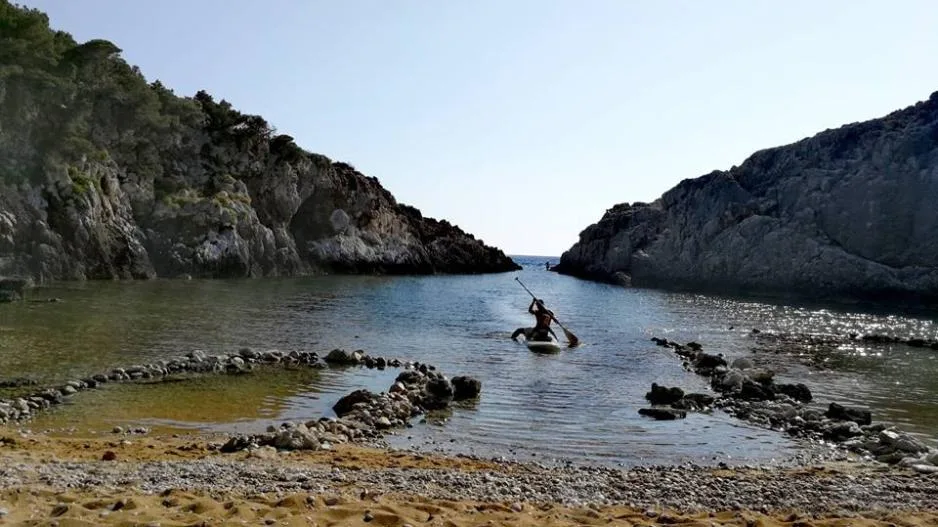Γλώσσα Μεσσηνίας: Η μυστική παραλία του Ιονίου που σου ψιθυρίζει «έλα ξανά» ΦΩΤΟ
