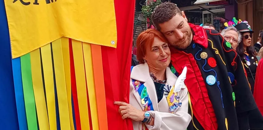 Η Ήρα Κουρή πήρε το όπλο της και... «πυροβολεί» τον Ιάσονα Φωτήλα: «Ως εδώ και μη παρέκει - Το έργο για το Καρναβάλι δεν μας χαρίστηκε»
