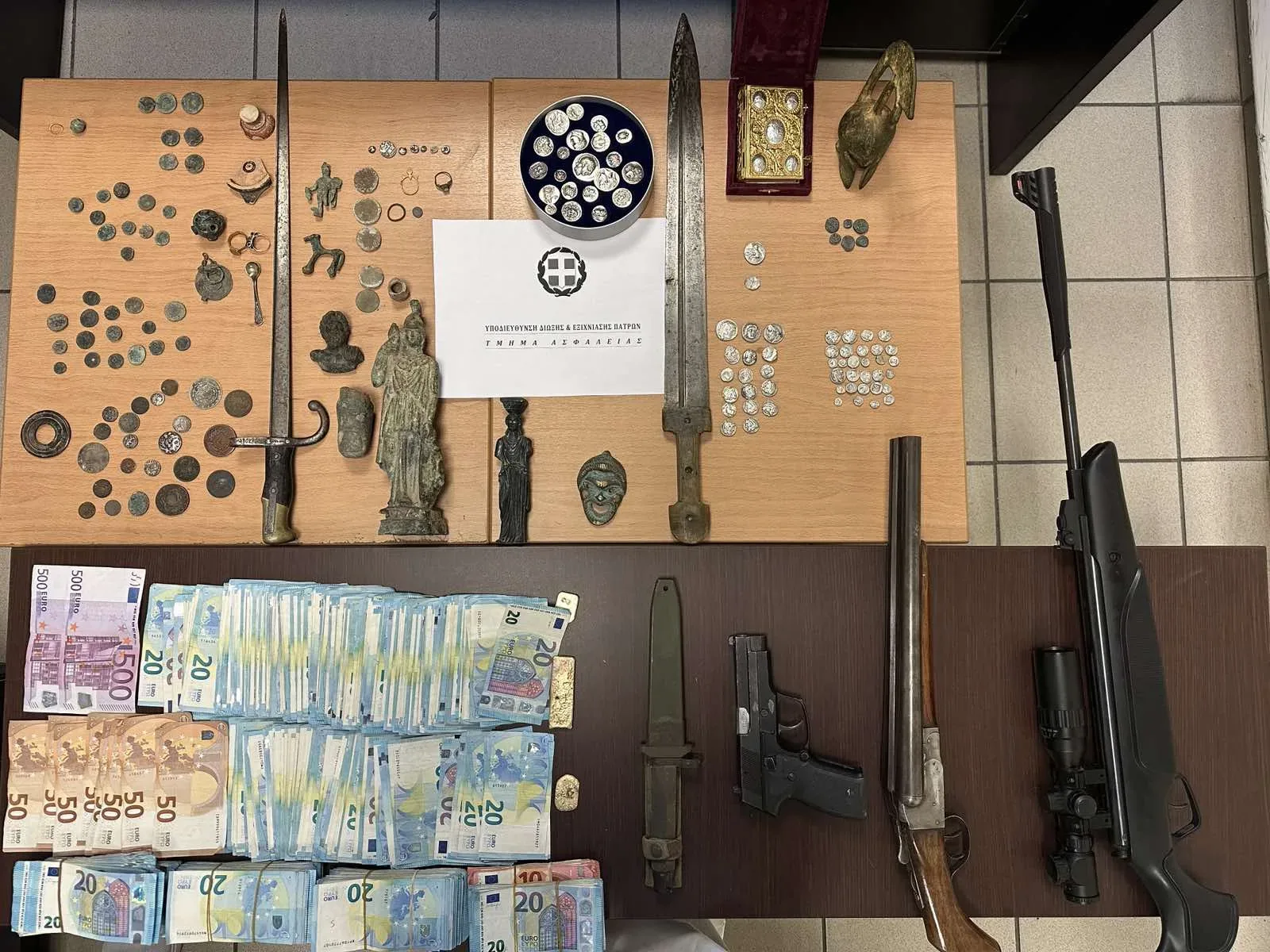 Εγκληματικές οργανώσεις αρχαιοκαπηλίας: Σε δημοπρασία στη Βιέννη και αλλού θα κατέληγε μέρος των αρχαιοτήτων