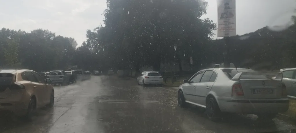 Η κακοκαιρία «έπνιξε» τα Ιωάννινα ΦΩΤΟ