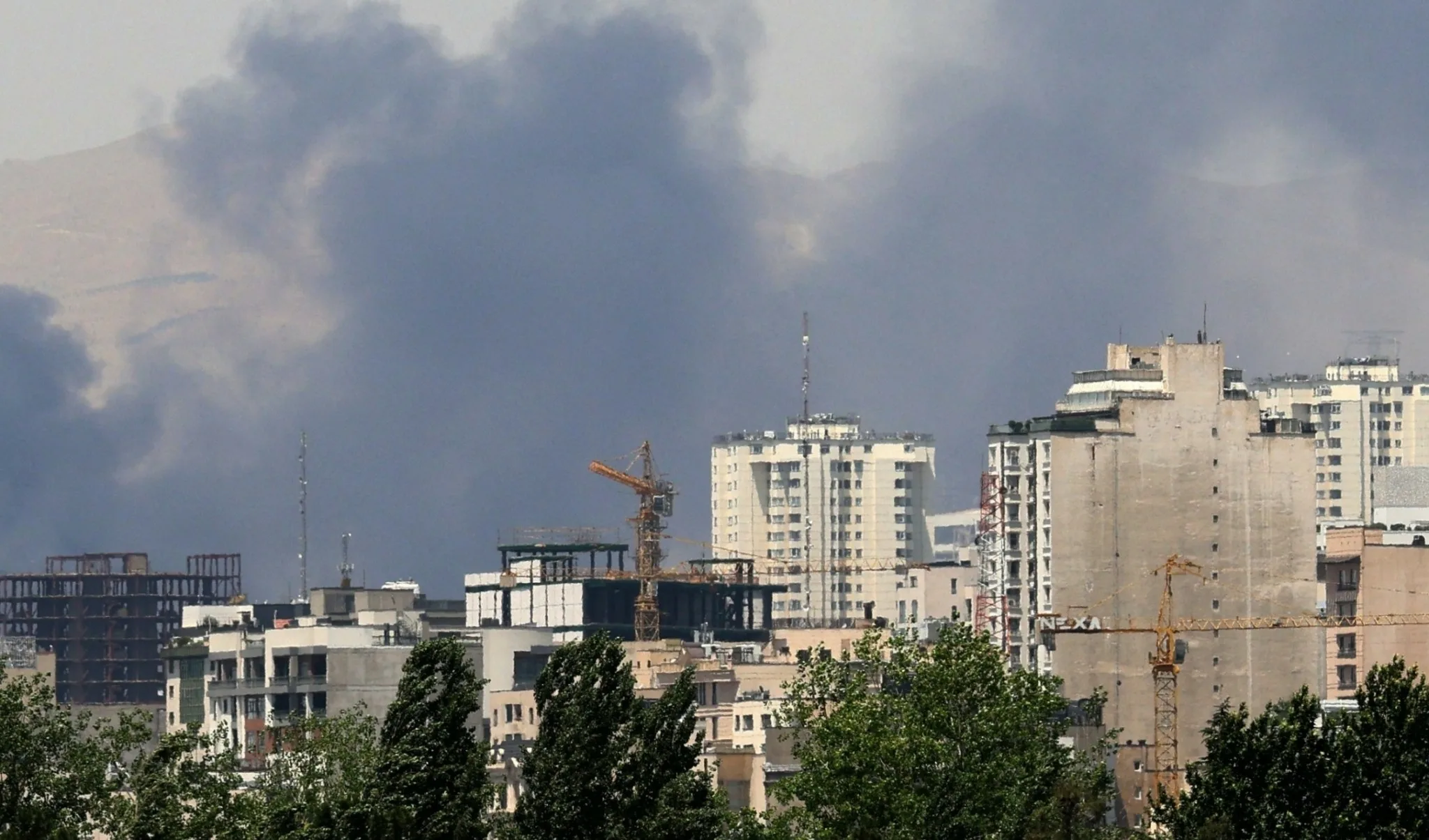 «Το Ισραήλ κάνει την βρώμικη δουλειά για όλους μας», βόμβες από Φρίντριχ Μερτς