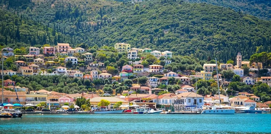 Ιθάκη: Το νησί που πρέπει να επισκεφτείς Ιθάκη: Το νησί που πρέπει να επισκεφτείς
