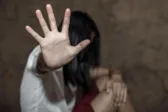 Πάτρα: Κακοποίησε σεξουαλικά ανήλικη μέσα σε κατάστημα - Εκμεταλλεύθηκε το ότι ήταν μεθυσμένη, ταυτοποιήθηκε ο δράστης