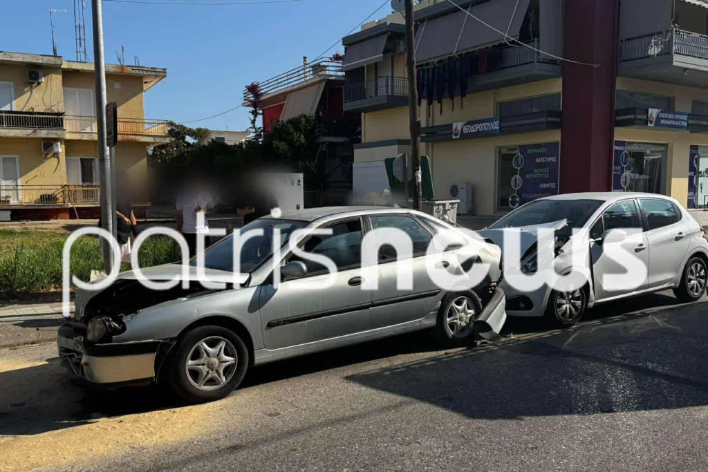 Καραμπόλα τεσσάρων οχημάτων στην Αμαλιάδα: Δύο τραυματίες στο νοσοκομείο ΦΩΤΟ