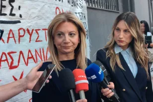 Η Καρυστιανού τα είπε σε πολύ αυστηρό τόνο στον Λοβέρδο!