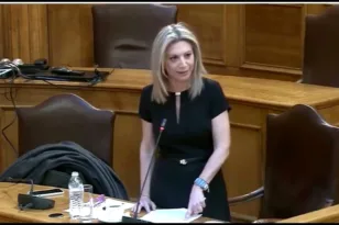 Προανακριτική για τα Τέμπη: Η πρόταση Καρυστιανού με 32 υπογραφές στη Βουλή