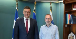 Συνάντηση Κατσανιώτη - Κικίλια για τα λιμάνια Πάτρας και Αιγίου