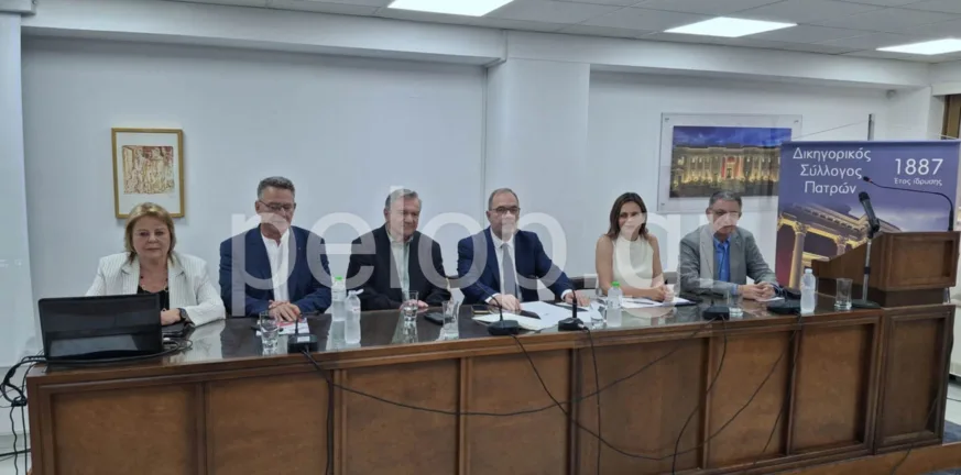 Η Κεντροαριστερά προσπαθεί να έρθει πιο κοντά από την Πάτρα - Εκδήλωση με κεντρικά στελέχη κομμάτων Η Κεντροαριστερά προσπαθεί να έρθει πιο κοντά από την Πάτρα - Εκδήλωση με κεντρικά στελέχη κομμάτων