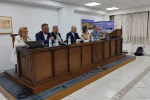 Η Λούκα Κατσέλη αποκάλυψε τις λεπτομέρειες του νέου κόμματος με αφετηρία την Πάτρα!